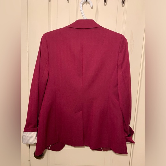 Banana Republic Women’s Blazer - Picture 4 of 5